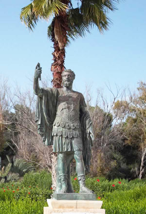 Commanding bronze statue of the Berber Roman emperor Septimius Severus